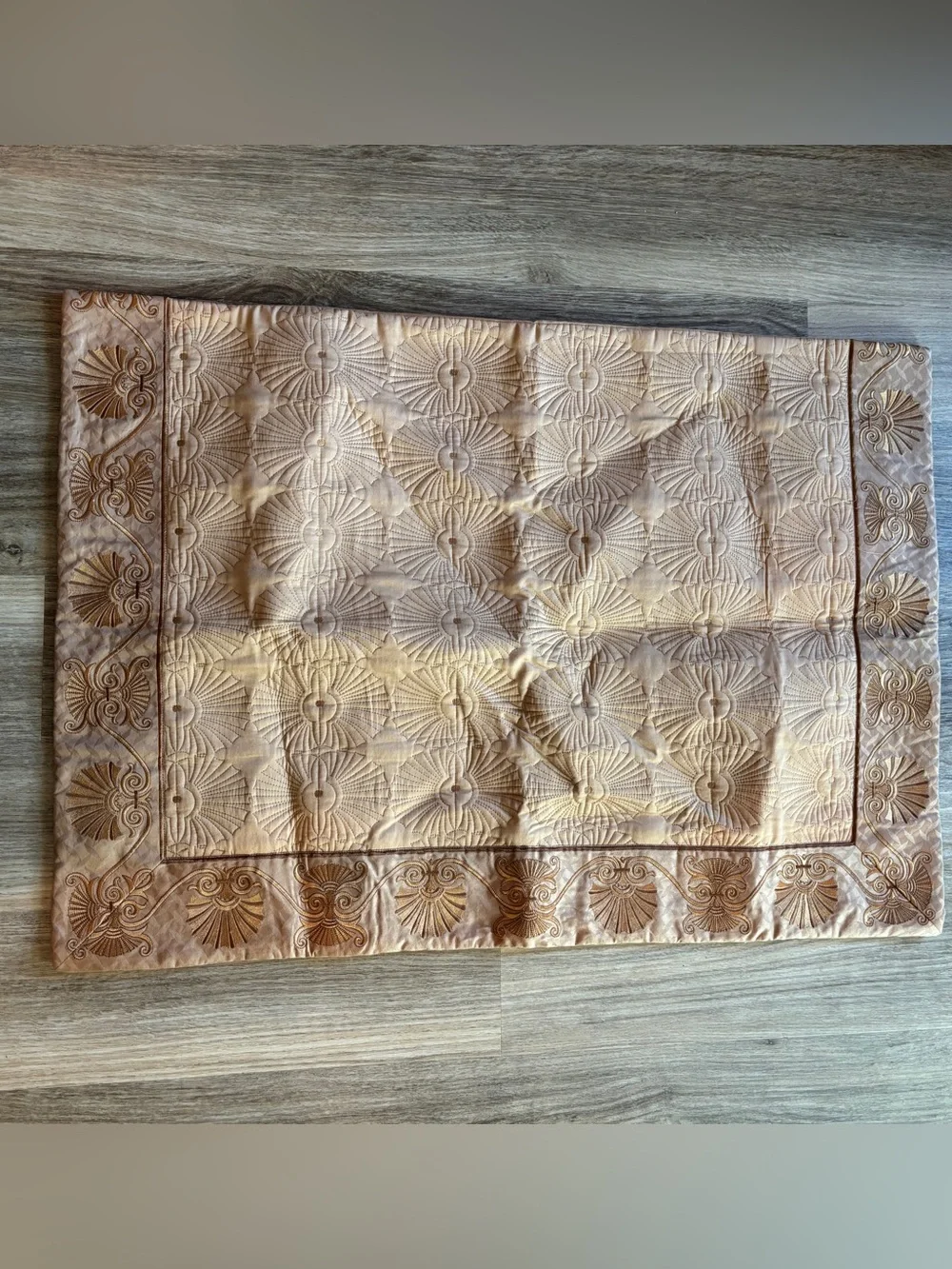 VTG Intricate Fan or Starburst Quilted Pillow Sham - Muted Tan/Bronze 24X34”